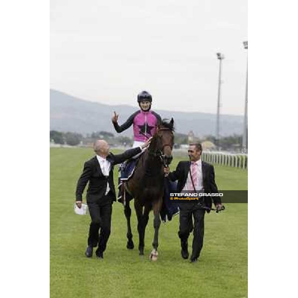 the winning connection of Feuerblitz after winning the 129° Derby Italiano Better Roma - Capannelle racecourse, 20th may 2012 ph.Stefano Grasso