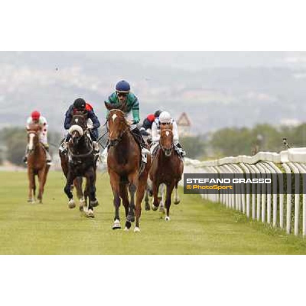 Dario Vargiu on Tiger Day wins the Premio Dionisia Roma - Capannelle racecourse, 20th may 2012 ph.Stefano Grasso