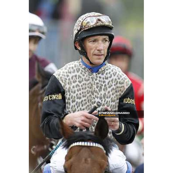 Frankie Dettori returns home on Frankenstein Roma - Capannelle racecourse, 20th may 2012 ph.Stefano Grasso