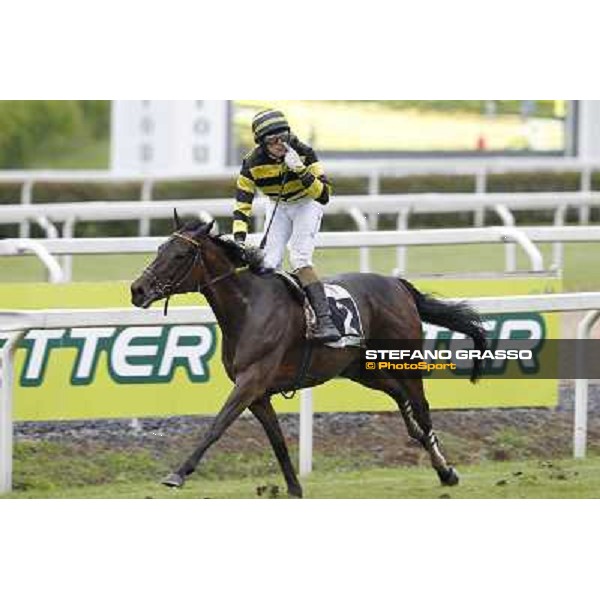 Federico Frommja on Zolango wins the Premio Domenico and Sergio Arnaldi Roma - Capannelle racecourse, 20th may 2012 ph.Stefano Grasso