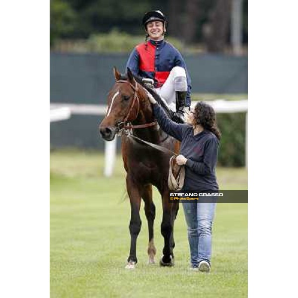 Carlo Fiocchi returns home on United Color after winning the Premio Tudini. Roma - Capannelle racecourse, 20th may 2012 ph.Stefano Grasso