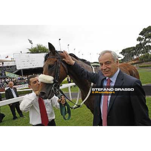 Alduino Botti with Lake Drop after winning the Premio Carlo D\'Alessio Roma - Capannelle racecourse, 20th may 2012 ph.Stefano Grasso