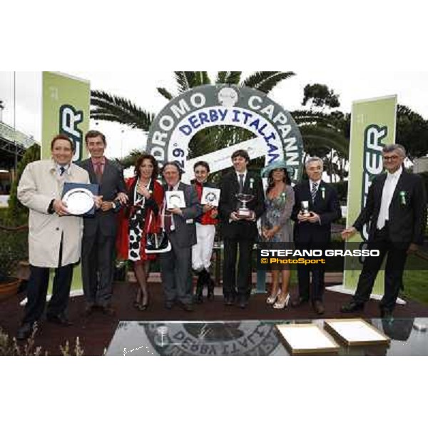 The Prize giving ceremony of Premio Tudini - Riccardo Menichetti Salavtore and Matteo Limata with the Tudini sister and Francesco Ruffo Roma - Capannelle racecourse, 20th may 2012 ph.Stefano Grasso