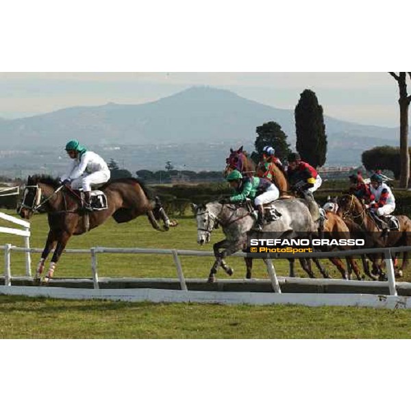 Calisto leads in the Premio Giulio Coccia - cross country Roma Capannelle 15 gennaio 2005 ph. Stefano Grasso