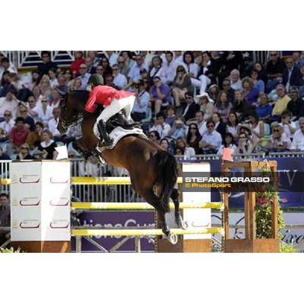 The Team of Germany wins the Nations\' Cup Marcus Ehning on Copin van de Broy Roma - Villa Borghese - 80° Csio Piazza di Siena, 25th may 2012 ph.Stefano Grasso
