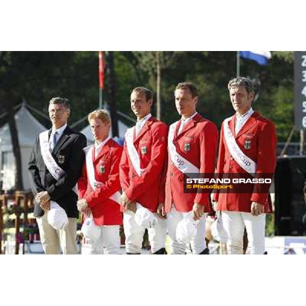 The Team of Gerrmany wins the Nations\' Cup Christian Ahlmann,Marco Kutscher,Ludger Beerbaum,Marcus Ehning and Otto Becker Roma - Villa Borghese - 80° Csio Piazza di Siena, 25th may 2012 ph.Stefano Grasso