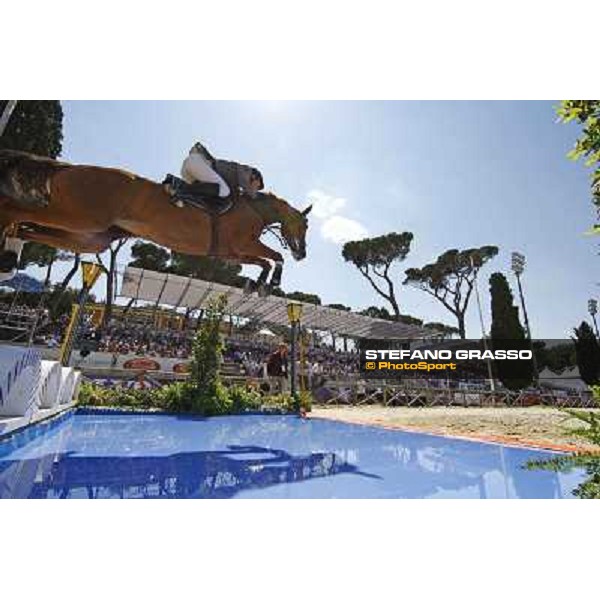 Ludger Beerbaum and Gotha win the Gran Premio Città di Roma Loro Piana Roma - Villa Borghese - 80° Csio Piazza di Siena ph.Stefano Grasso