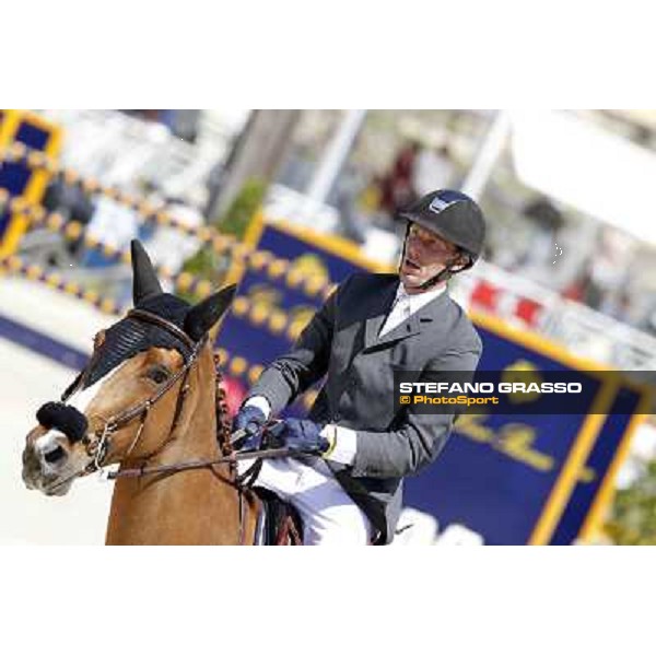 Kevin Staut and Estoi Aqui de Muze Gran Premio Città di Roma Loro Piana Roma - Villa Borghese - 80° Csio Piazza di Siena,27th may 2012 ph.Stefano Grasso