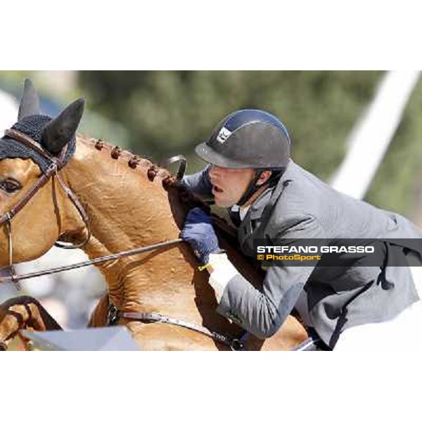 Kevin Staut and Estoi Aqui de Muze Gran Premio Città di Roma Loro Piana Roma - Villa Borghese - 80° Csio Piazza di Siena,27th may 2012 ph.Stefano Grasso