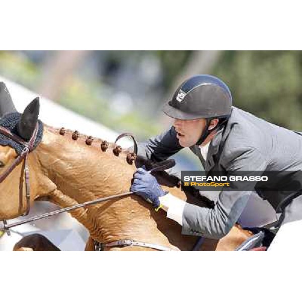 Kevin Staut and Estoi Aqui de Muze Gran Premio Città di Roma Loro Piana Roma - Villa Borghese - 80° Csio Piazza di Siena,27th may 2012 ph.Stefano Grasso