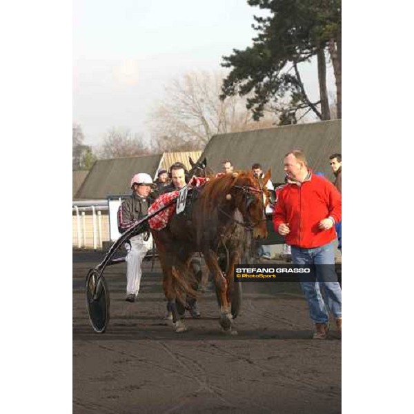  Stephane Levoy with Kuza Vivawinner of Prix du Luxembourg Paris Vincennes, 29th january 2005 ph. Stefano Grasso