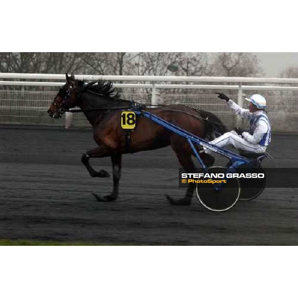 It\'s him, Jag de Bellouet winer of the 84° Gran Prix d\'Amerique Paris Vincennes, 30th january 2005 ph. Stefano Grasso