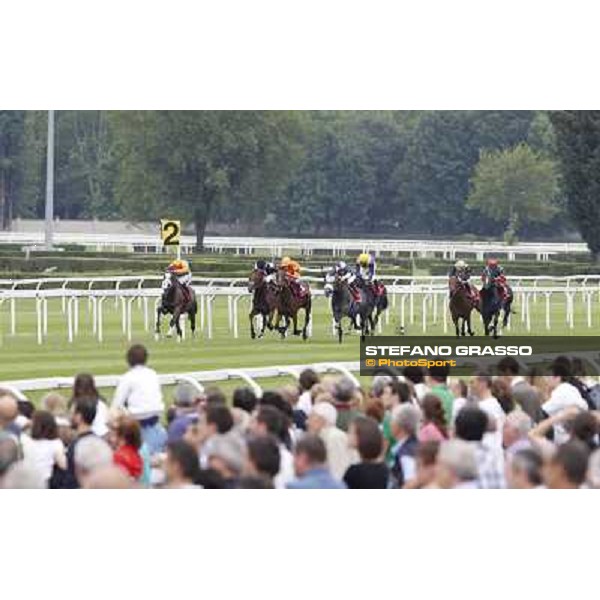 William Buick on Earl of Tinsdal goes to win the race followed by Quiza Quiza Quiza, Vadamar and Joshua Tree Gran Premio di Milano - Trofeo Snai Milano - San Siro galopp racecourse,10th june 2012 ph.Stefano Grasso