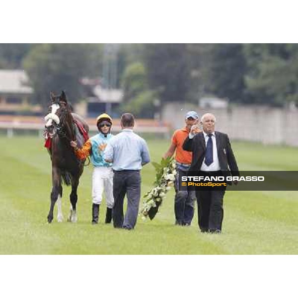 William Buick and Earl of Tinsdal after the triumph in the Gran Premio di Milano - Trofeo Snai Milano - San Siro galopp racecourse,10th june 2012 ph.Stefano Grasso