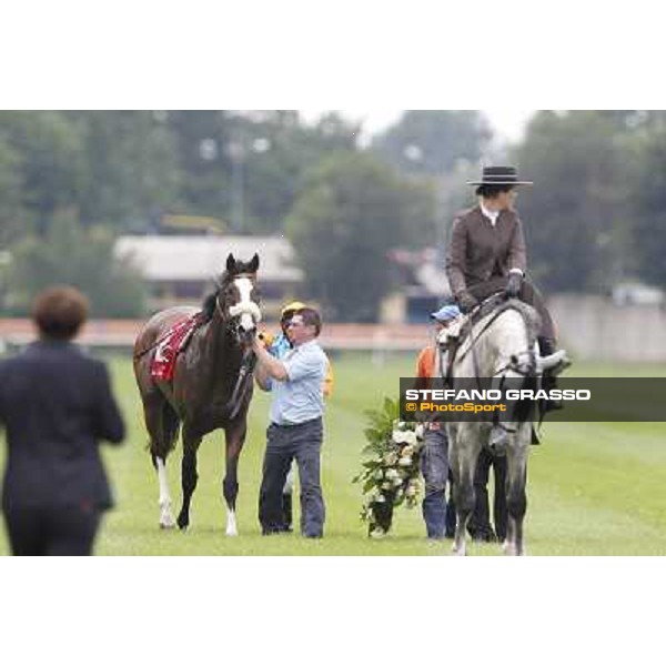 William Buick and Earl of Tinsdal after the triumph in the Gran Premio di Milano - Trofeo Snai Milano - San Siro galopp racecourse,10th june 2012 ph.Stefano Grasso