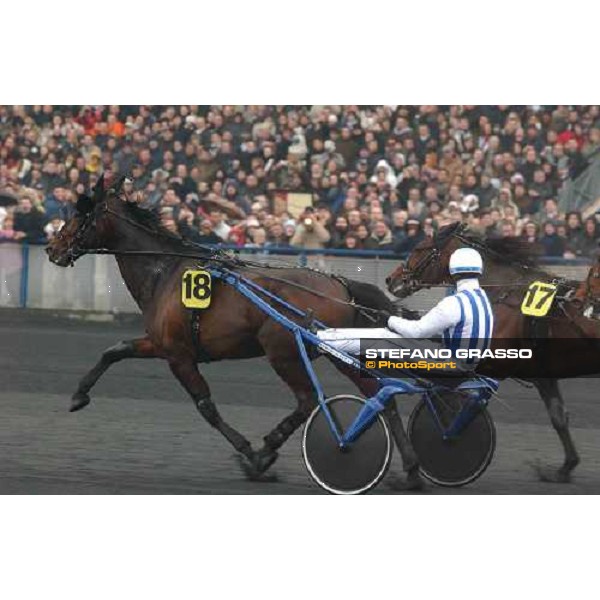 Christophe Gallier with Jag de Bellouet at the first passage of the 84° Gran Prix d\'Amerique PAris Vincennes, 30th january 2005 ph. Stefano Grasso