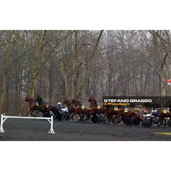 start of the 84° Gran Prix d\'Amerique PAris Vincennes, 30th january 2005 ph. Stefano Grasso