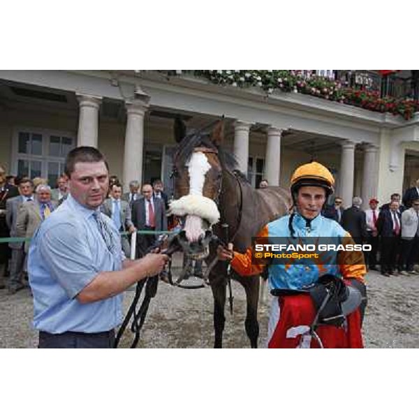 William Buick and Earl of Tinsdal after the triumph in the Gran Premio di Milano - Trofeo Snai Milano - San Siro galopp racecourse,10th june 2012 ph.Stefano Grasso