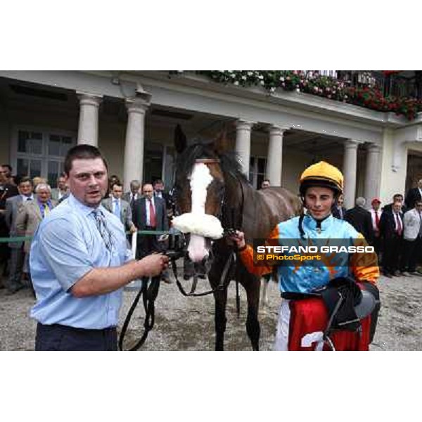 William Buick and Earl of Tinsdal after the triumph in the Gran Premio di Milano - Trofeo Snai Milano - San Siro galopp racecourse,10th june 2012 ph.Stefano Grasso