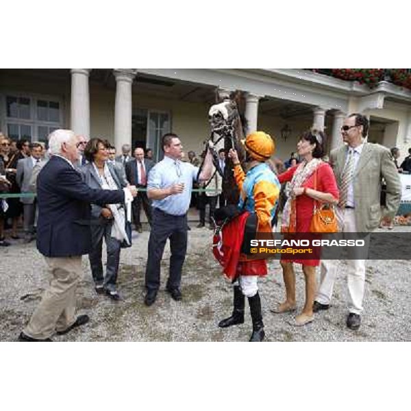 William Buick and Earl of Tinsdal with the winning connection after the triumph in the Gran Premio di Milano - Trofeo Snai Milano - San Siro galopp racecourse,10th june 2012 ph.Stefano Grasso