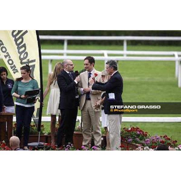 The prize giving ceremony of the Gran Premio di Milano - Trofeo Snai Milano - San Siro galopp racecourse,10th june 2012 ph.Stefano Grasso