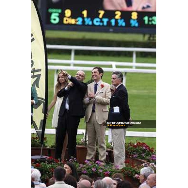 The prize giving ceremony of the Gran Premio di Milano - Trofeo Snai Milano - San Siro galopp racecourse,10th june 2012 ph.Stefano Grasso