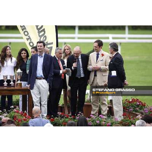 The prize giving ceremony of the Gran Premio di Milano - Trofeo Snai Milano - San Siro galopp racecourse,10th june 2012 ph.Stefano Grasso