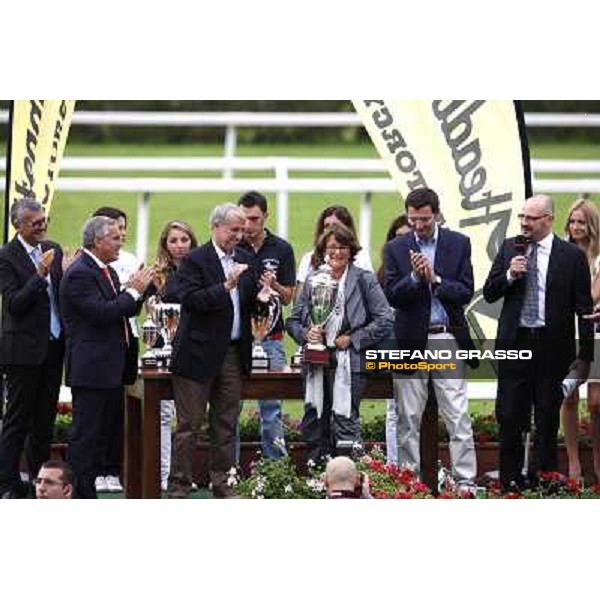 The prize giving ceremony of the Gran Premio di Milano - Trofeo Snai Milano - San Siro galopp racecourse,10th june 2012 ph.Stefano Grasso