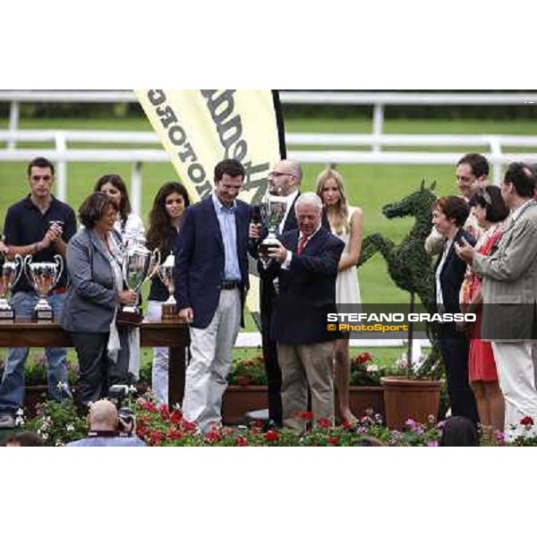 The prize giving ceremony of the Gran Premio di Milano - Trofeo Snai Milano - San Siro galopp racecourse,10th june 2012 ph.Stefano Grasso