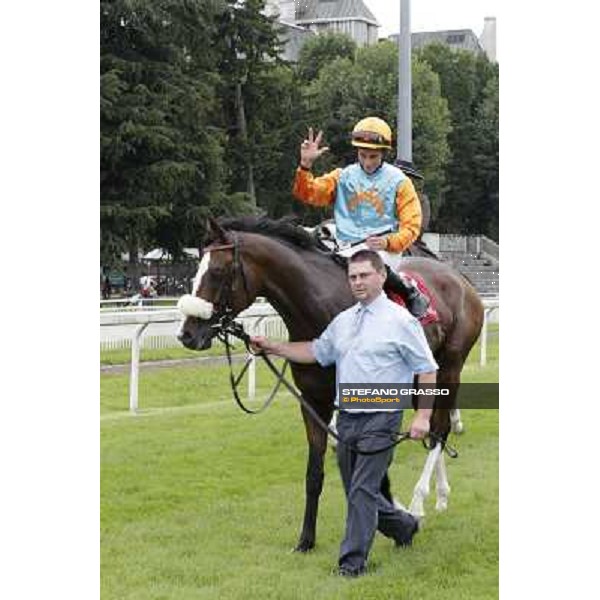 William Buick on Earl of Tindsal after the triumph in the Gran Premio di Milano - Trofeo Snai Milano - San Siro galopp racecourse,10th june 2012 ph.Stefano Grasso