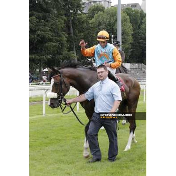 William Buick on Earl of Tindsal after the triumph in the Gran Premio di Milano - Trofeo Snai Milano - San Siro galopp racecourse,10th june 2012 ph.Stefano Grasso