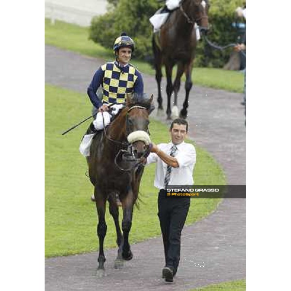 Fabio Branca on Silent Killer returns home after winning the Premio d\'Estate Milano - San Siro galopp racecourse,10th june 2012 ph.Stefano Grasso