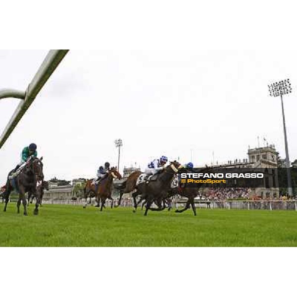 Cristian Demuro on Occhio della Mente wins the Premio Trenno Milano - San Siro galopp racecourse,10th june 2012 ph.Stefano Grasso