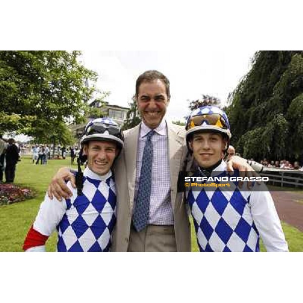 Luigi Riccardi with Mirco and Cristian Demuro Milano - San Siro galopp racecourse,10th june 2012 ph.Stefano Grasso