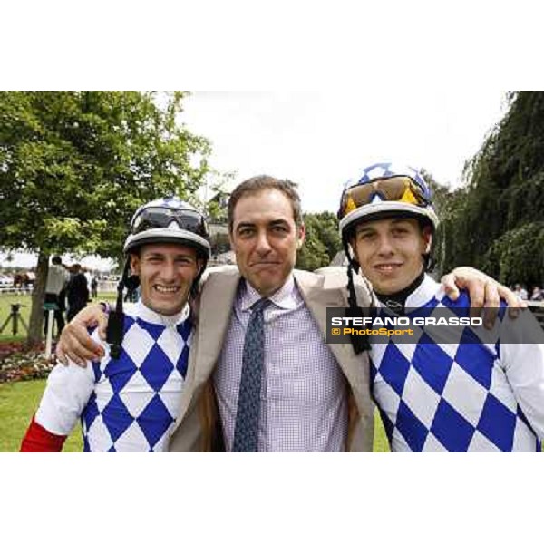 Luigi Riccardi with Mirco and Cristian Demuro Milano - San Siro galopp racecourse,10th june 2012 ph.Stefano Grasso