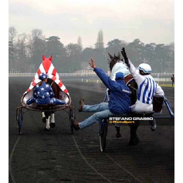 Christophe Gallier, winner with Jag de Bellouet of 84° Gran Prix d\'Amerique, parading after the triumph Paris Vincennes, 30th january 2005 ph. Stefano Grasso