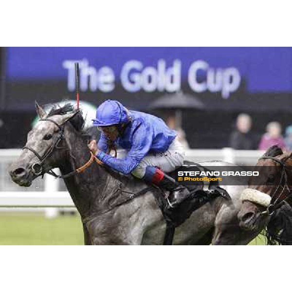 Frankie Dettori on Colour Vision wins the Gold cup Royal Ascot, third day, 21st june 2012 ph.Stefano Grasso