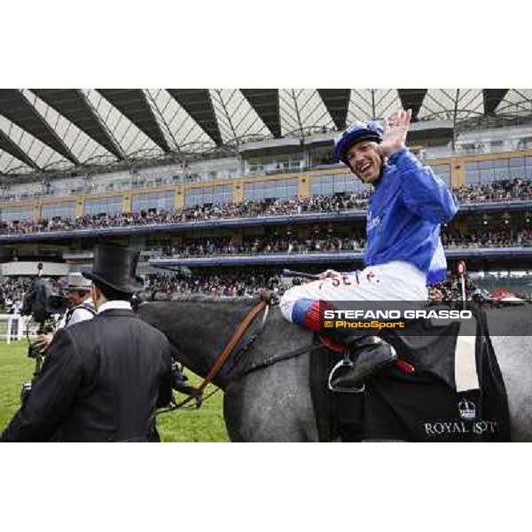 Frankie Dettori on Colour Vision wins the Gold cup Royal Ascot, third day, 21st june 2012 ph.Stefano Grasso