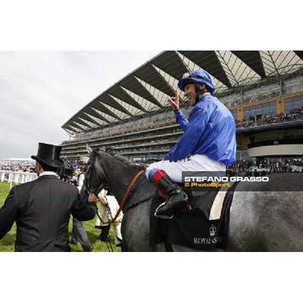 Frankie Dettori on Colour Vision wins the Gold cup Royal Ascot, third day, 21st june 2012 ph.Stefano Grasso