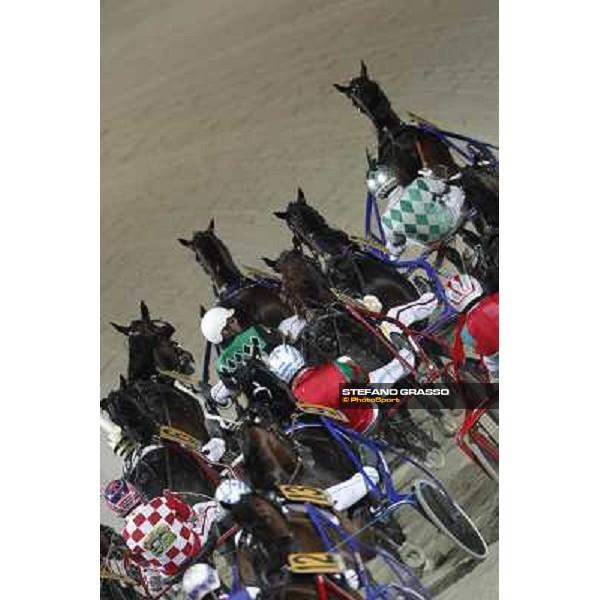 Enrico Bellei and Pascià Lest lead the group and go to win the Gran Premio Nazionale - Memorial Gianni Ferraris Milan - San Siro trot racecourse, 30th june 2012 ph.Stefano Grasso