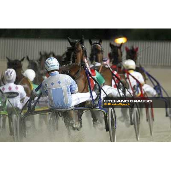 Racing during the Gran Premio Nazionale Filly Milano - San Siro trot racecourse, 30th june 2012 ph.Stefano Grasso