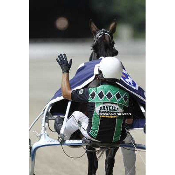 Enrico Bellei and Petra Inn Ronco after winning the Gran Premio Nazionale Filly Milano - San Siro trot racecourse, 30th june 2012 ph.Stefano Grasso