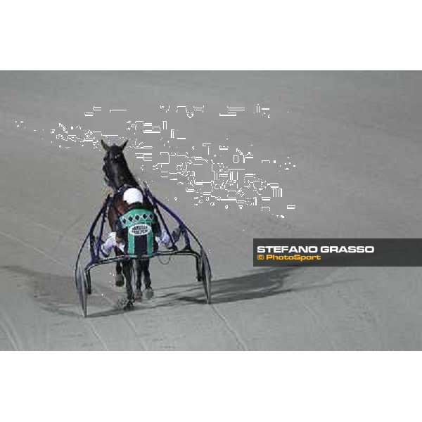 Enrico Bellei warming up with Pascià Lest Milano - San Siro trot racecourse, 30th june 2012 ph.Stefano Grasso