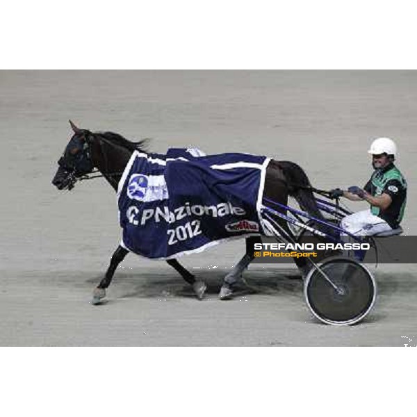 Enrico Bellei parades with Pascià Lest immediately after winning the Gran Premio Nazionale - Memorial Gianni Ferraris Milano - San Siro trot racecourse, 30th june 2012 ph.Stefano Grasso