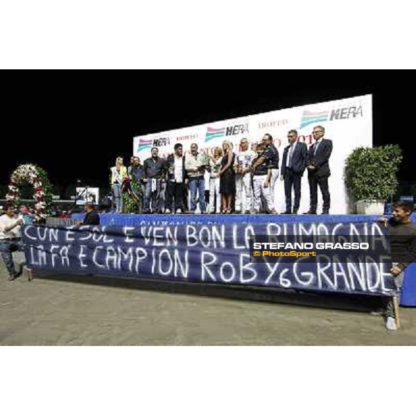 prize giving ceremony for Roberto Andreghetti and Mack Grace Sm winners of the 78° Campionato Europeo Cesena, 1st sept.2012 ph.Stefano Grasso