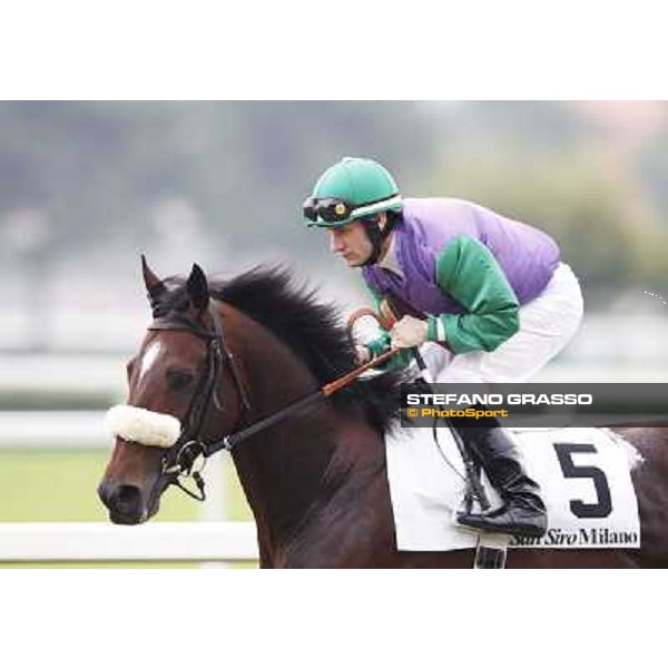 Mirco Demuro on Orsino wins the Premio Federico Tesio Milan, San Siro racecourse, 23rd sept.2012 ph.Stefano Grasso
