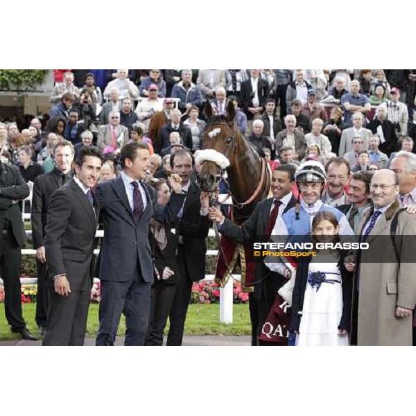 Olivier Peslier on Solemia wins the Qatar Prix de L\'Arc de Triomphe beating Christophe Soumillon on Orfevre Paris - Longchamp racecourse 7th oct..2012 ph.Stefano Grasso