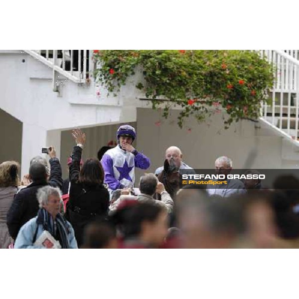 Umberto Rispoli on Molly MAlone wins the Qatar Prix du Cadran Paris - Longchamp racecourse 7th oct..2012 ph.Stefano Grasso
