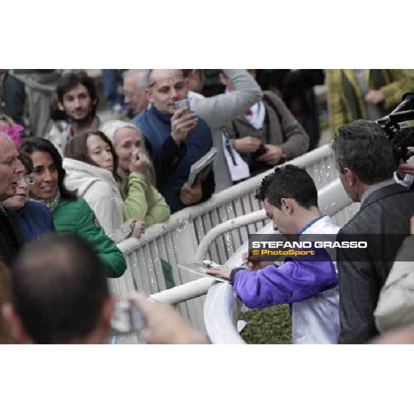 Umberto Rispoli on Molly MAlone wins the Qatar Prix du Cadran Paris - Longchamp racecourse 7th oct..2012 ph.Stefano Grasso
