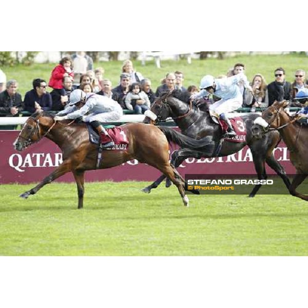 Richard Hughes on Olympic Glory wins the Prix JEan-Luc Lagardere Paris - Longchamp racecourse 7th oct..2012 ph.Stefano Grasso